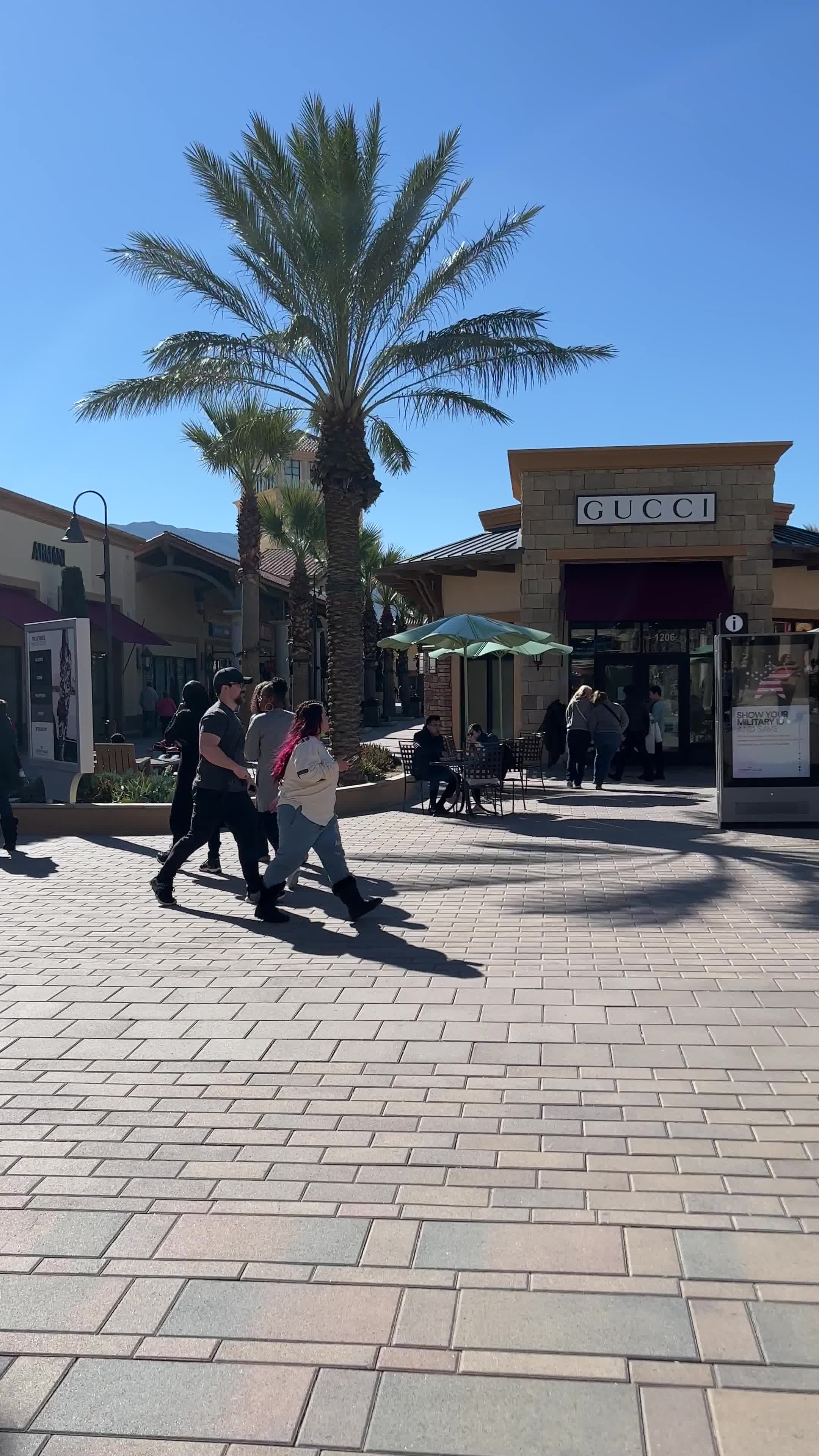 Armani Outlet Desert Hills Cabazon