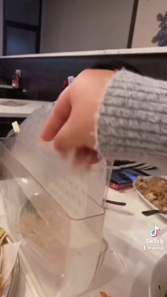 Video review of MT Noodles