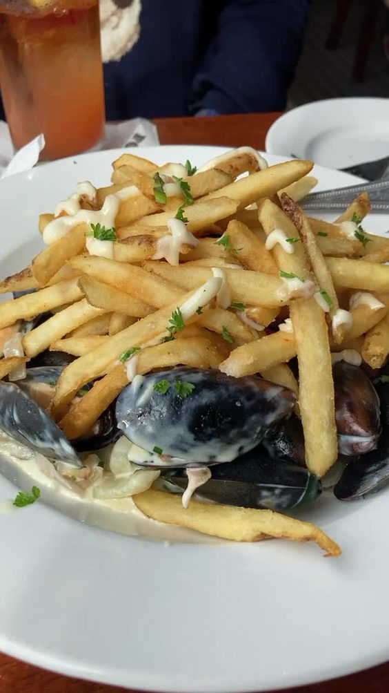 Fog Harbor Fish House
