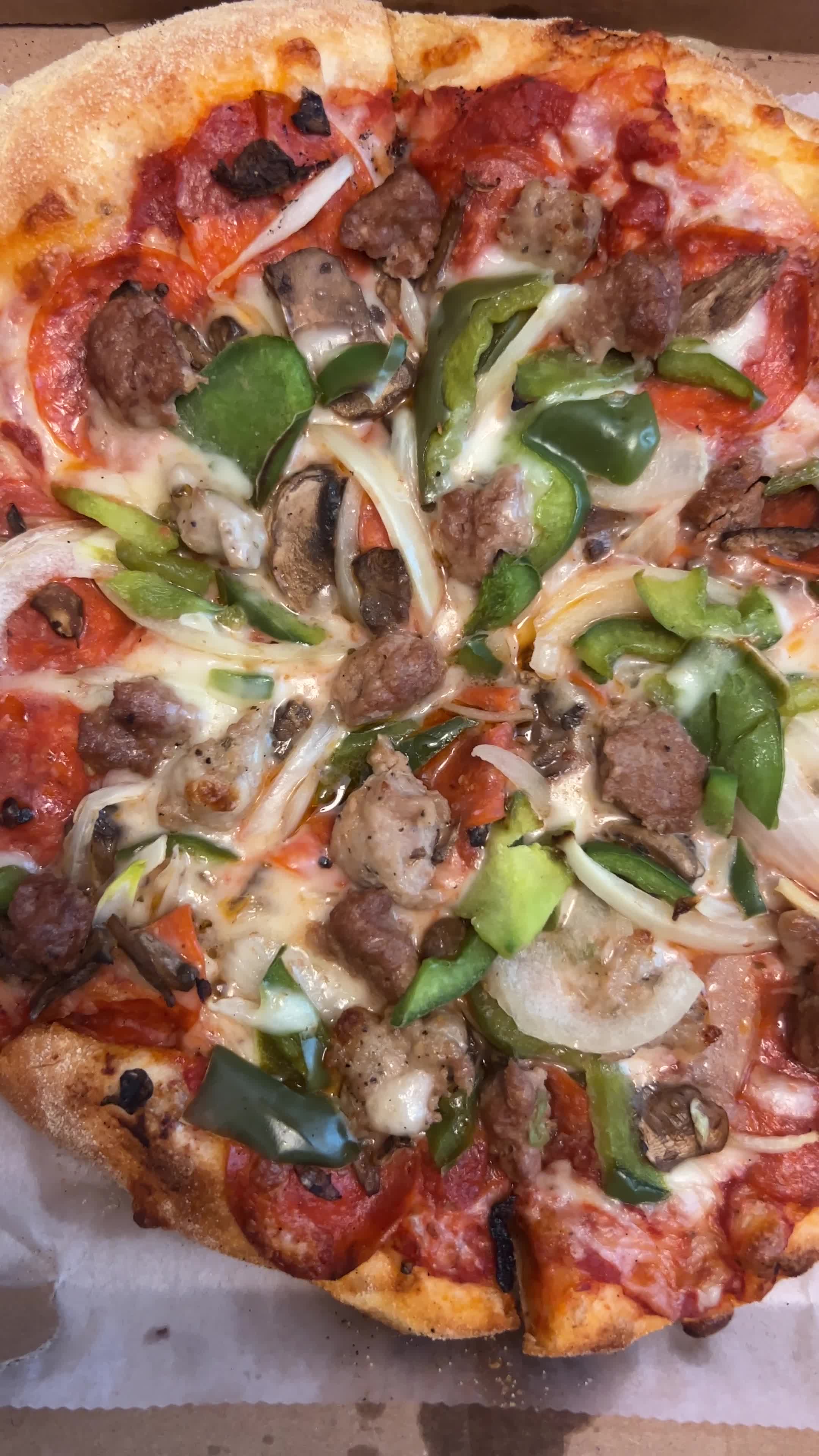 Video review of Papa Gino's