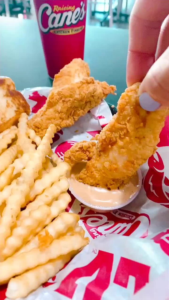 Raising Cane's Chicken Fingers