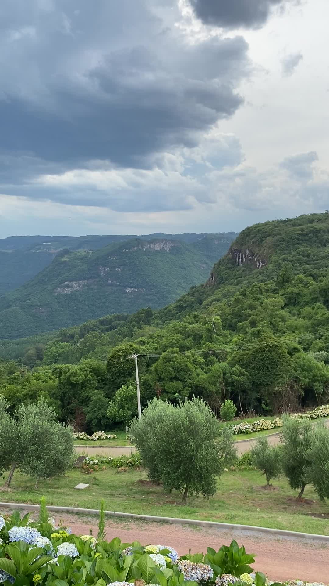 Video review of Olivas de Gramado