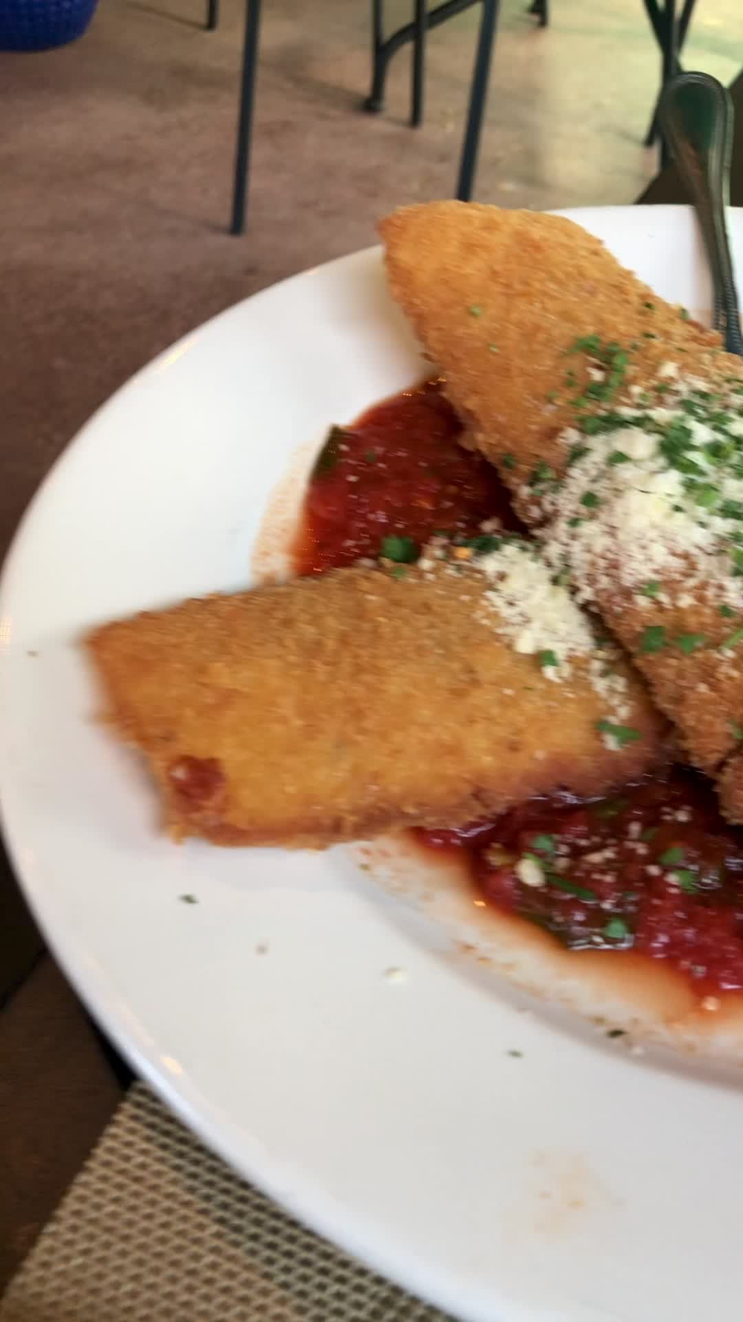 Video review of Paravicini's Italian Bistro