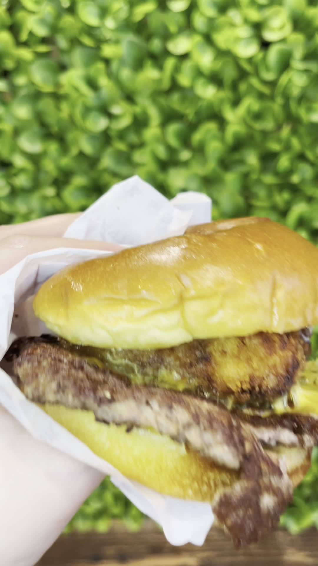Handcraft Burgers and Brew