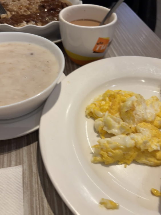 Golden Flower Cafe
