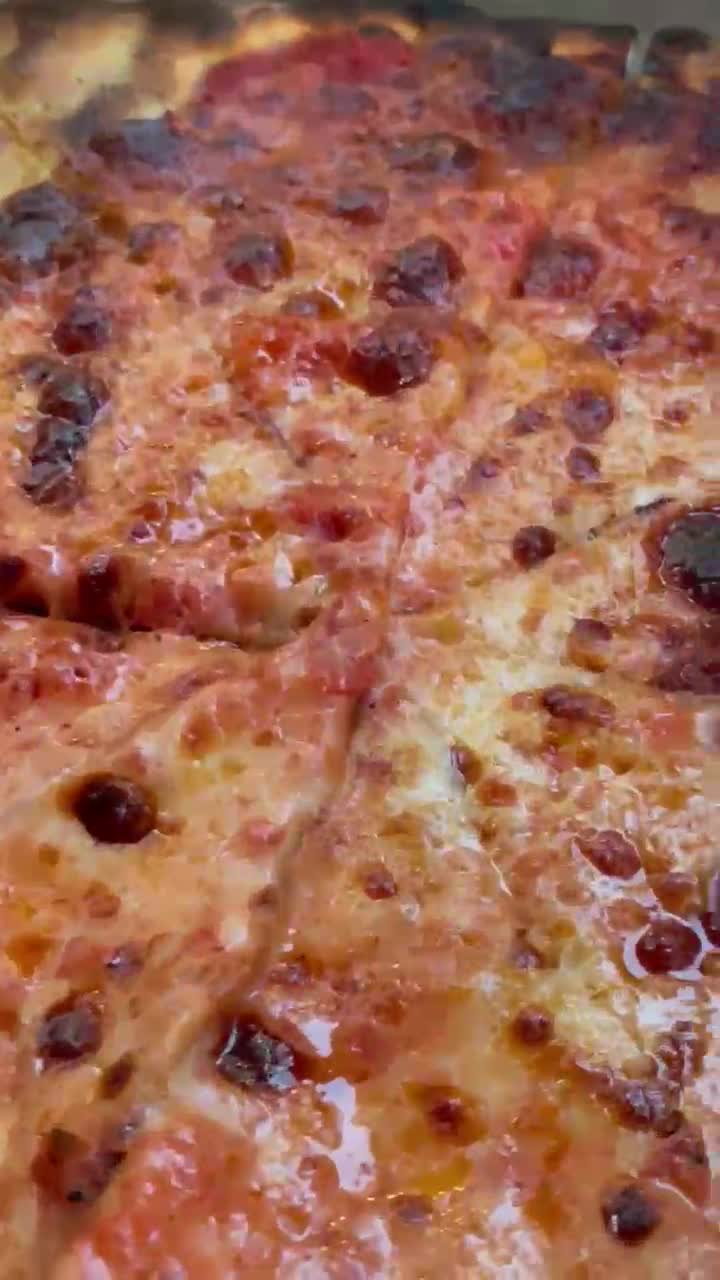 Frank Pepe Pizzeria Napoletana