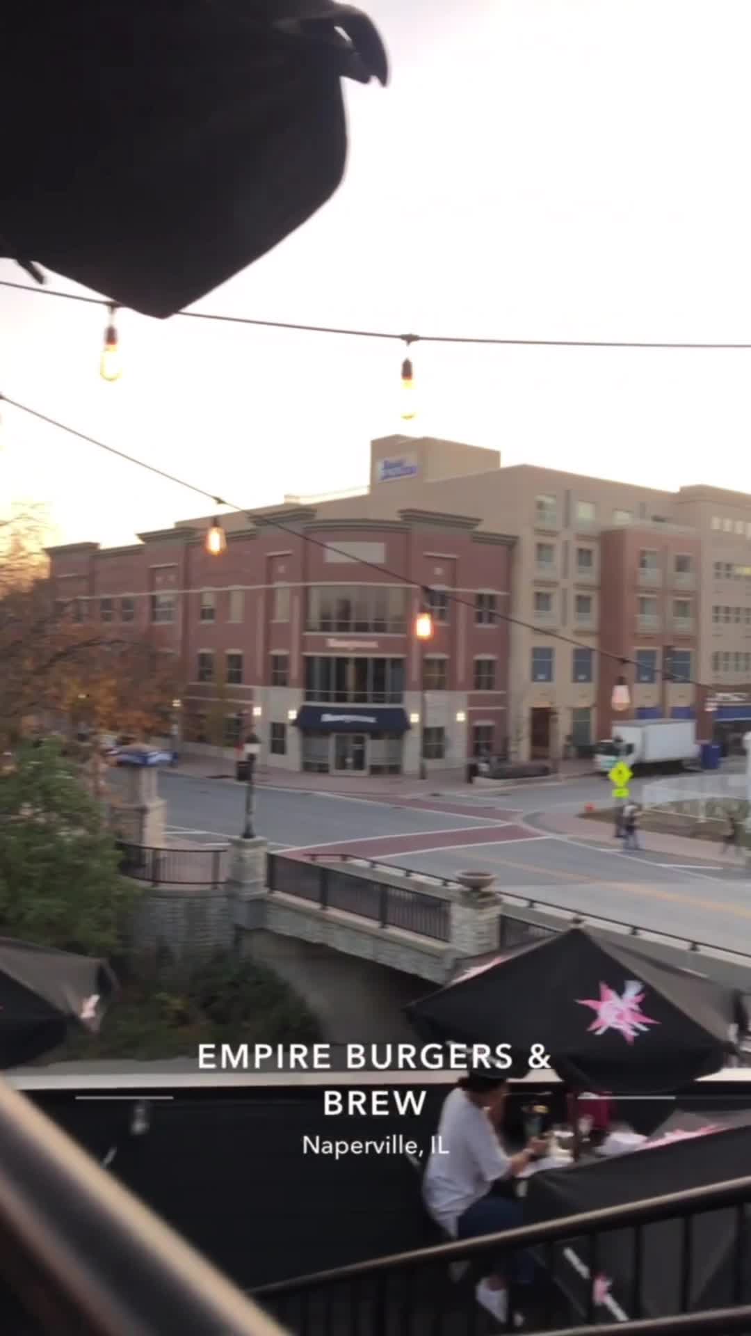 Video review of EMPIRE burgers + brew