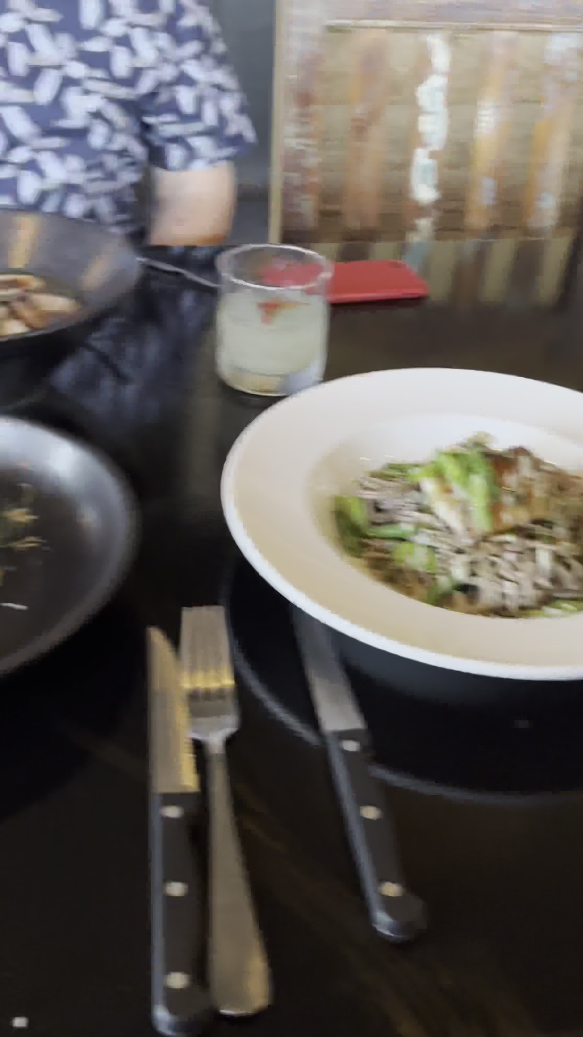 Naisla Kitchen and Cocktails