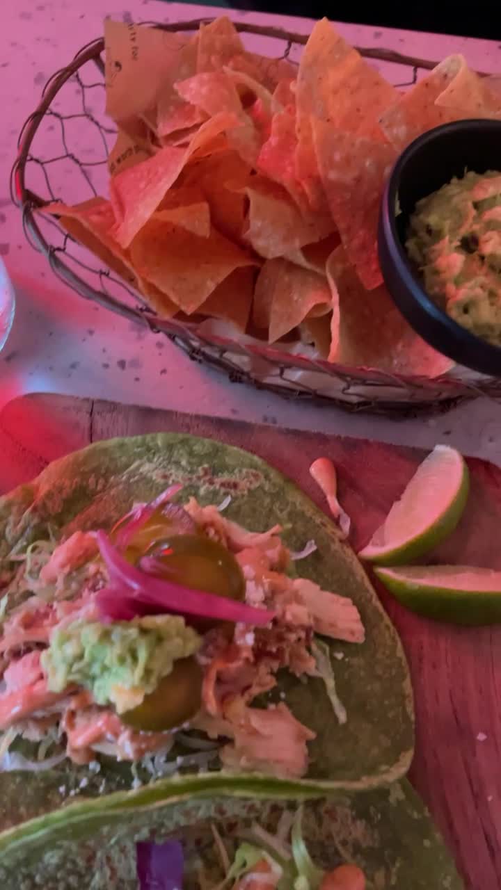 Video review of Chico Loco