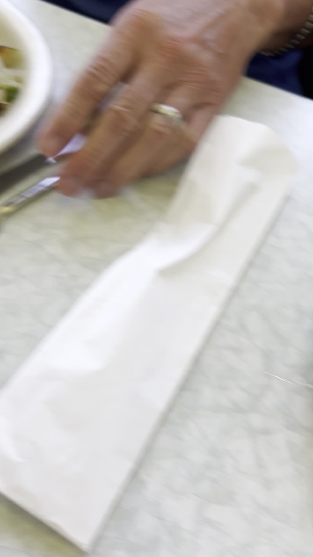 Video review of Joni's Diner