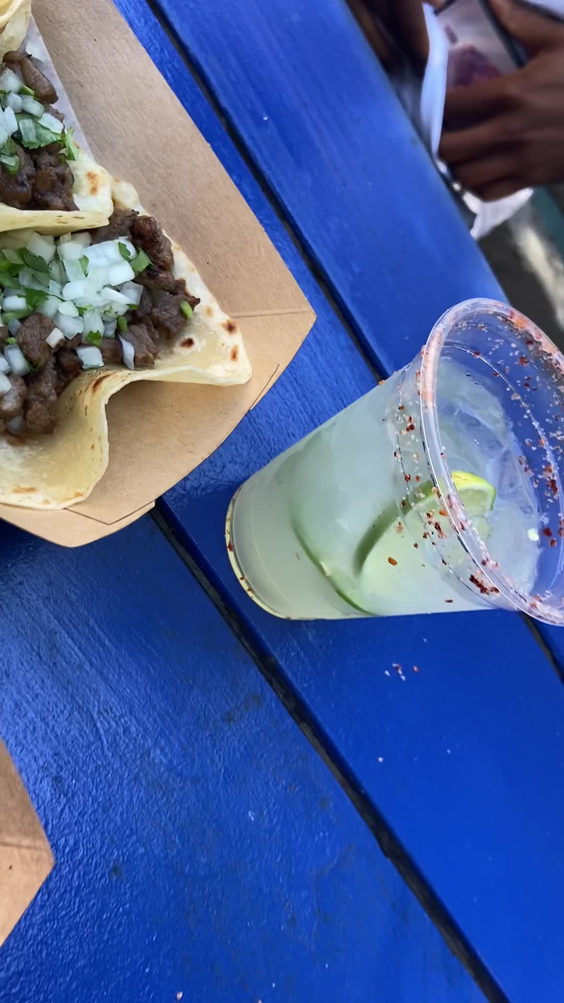 Barracuda Taco Stand