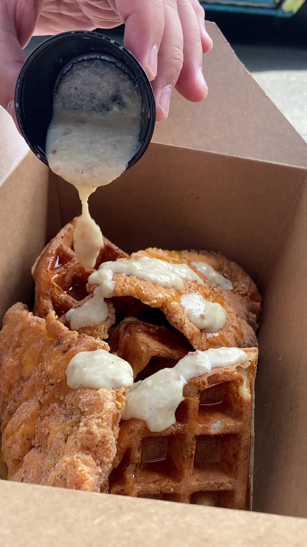 Video review of Riverside Arts Market