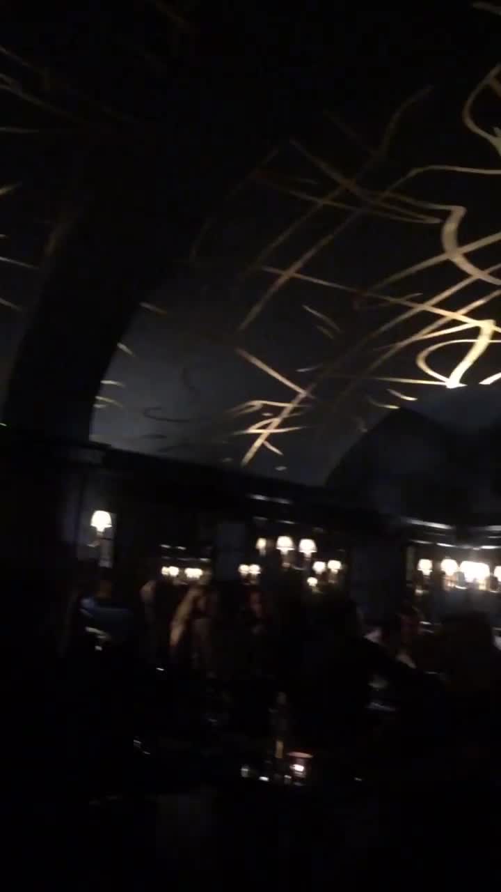 Video review of Bar Cavour