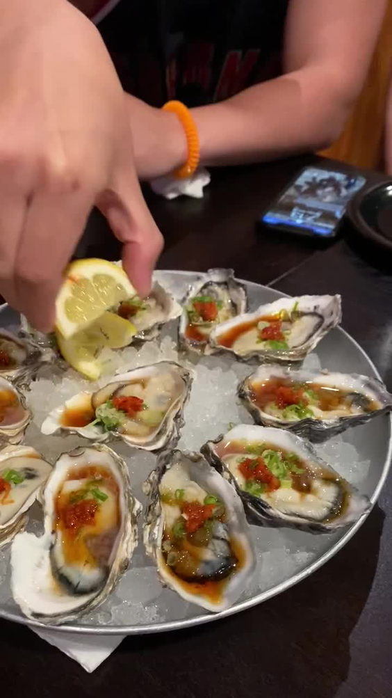 Mitch's Fish Market & Sushi Bar