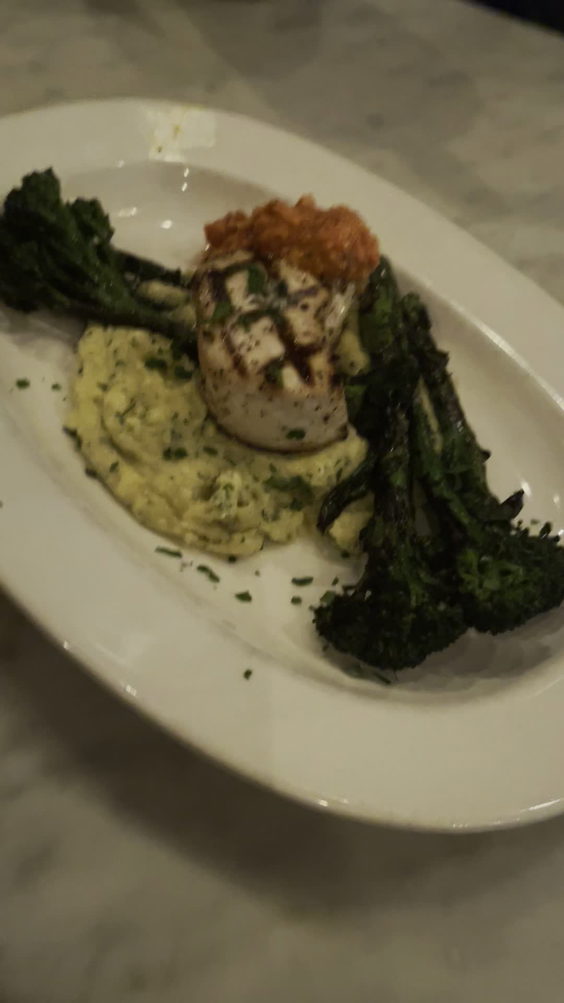 Vino Wine Bar & Kitchen