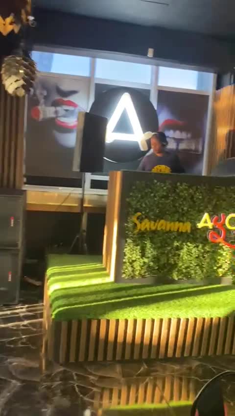 Ayoba Restaurant