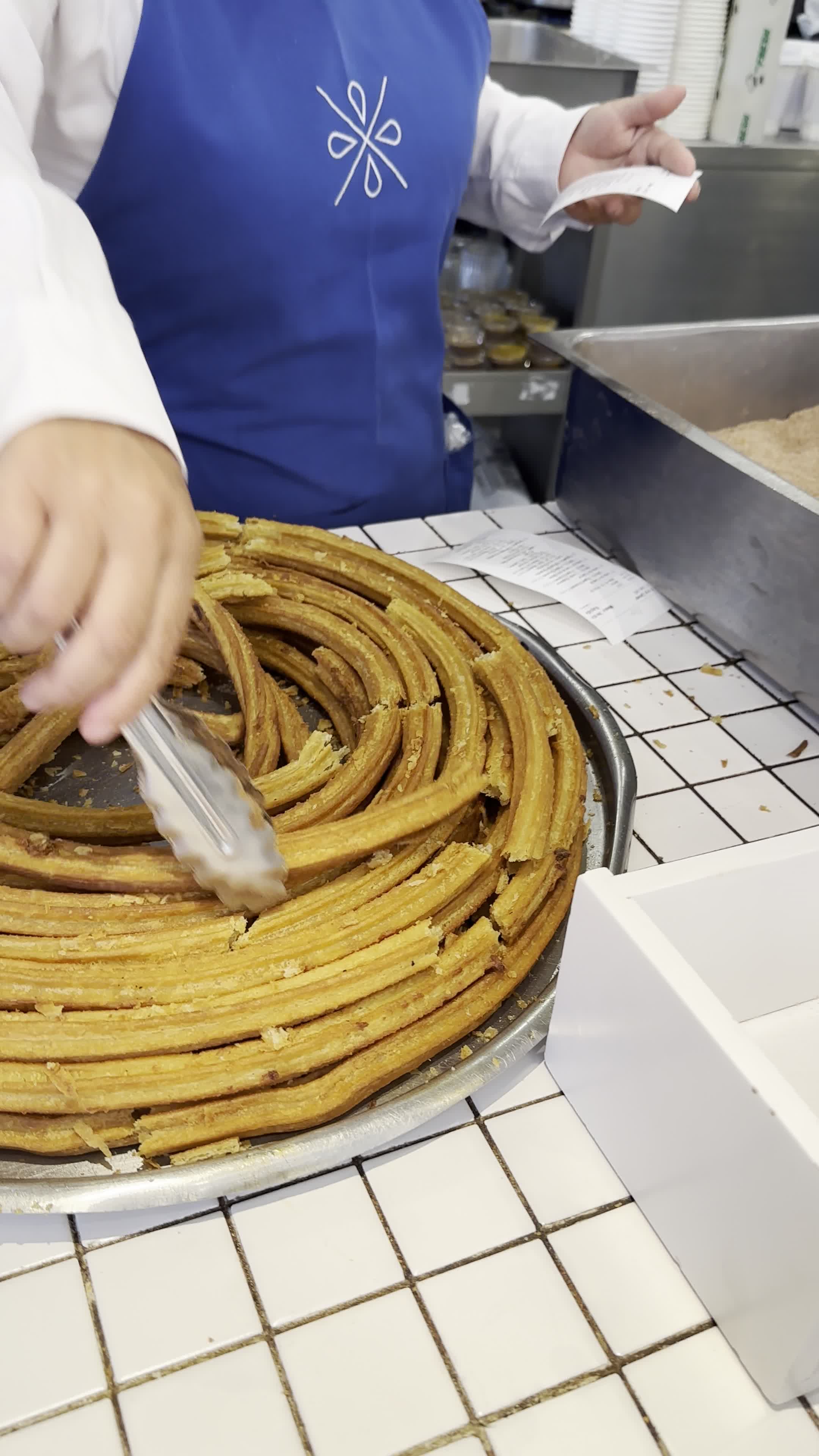 Video review of Churrería El Moro