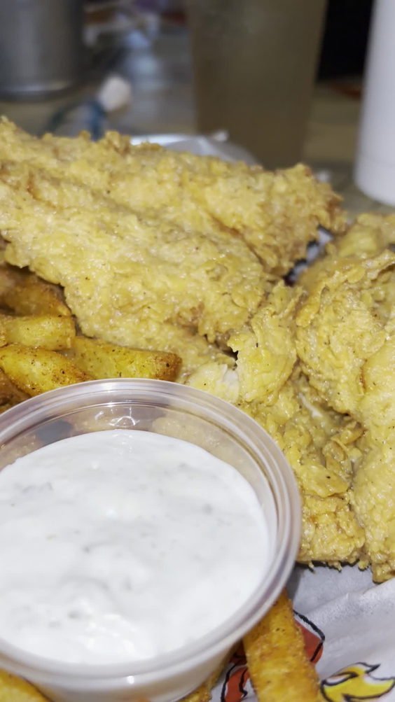 Hook & Reel Cajun Seafood & Bar