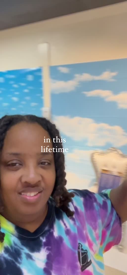 Pictopia Selfie Content Venue