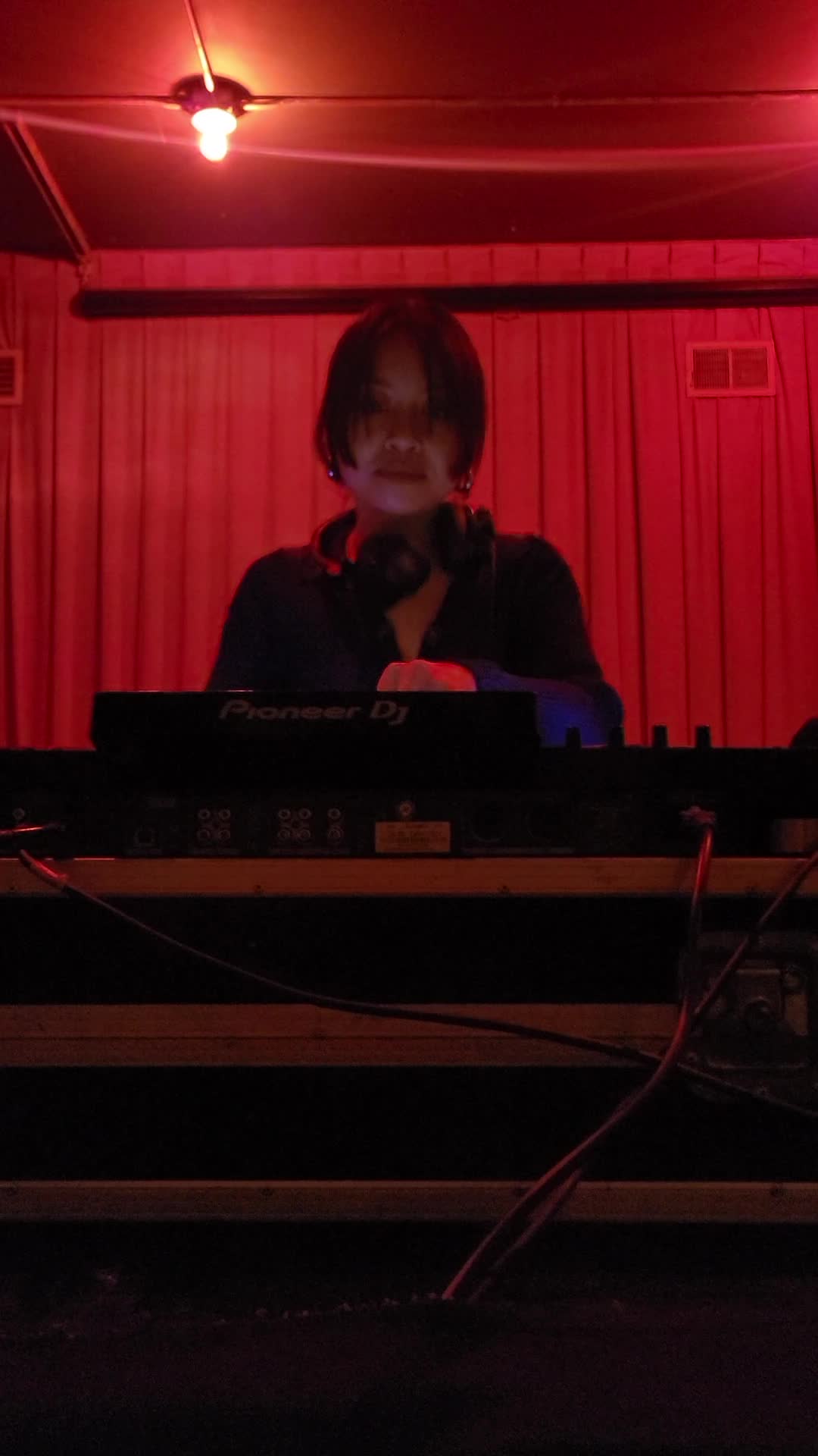 Video review of The Whistler