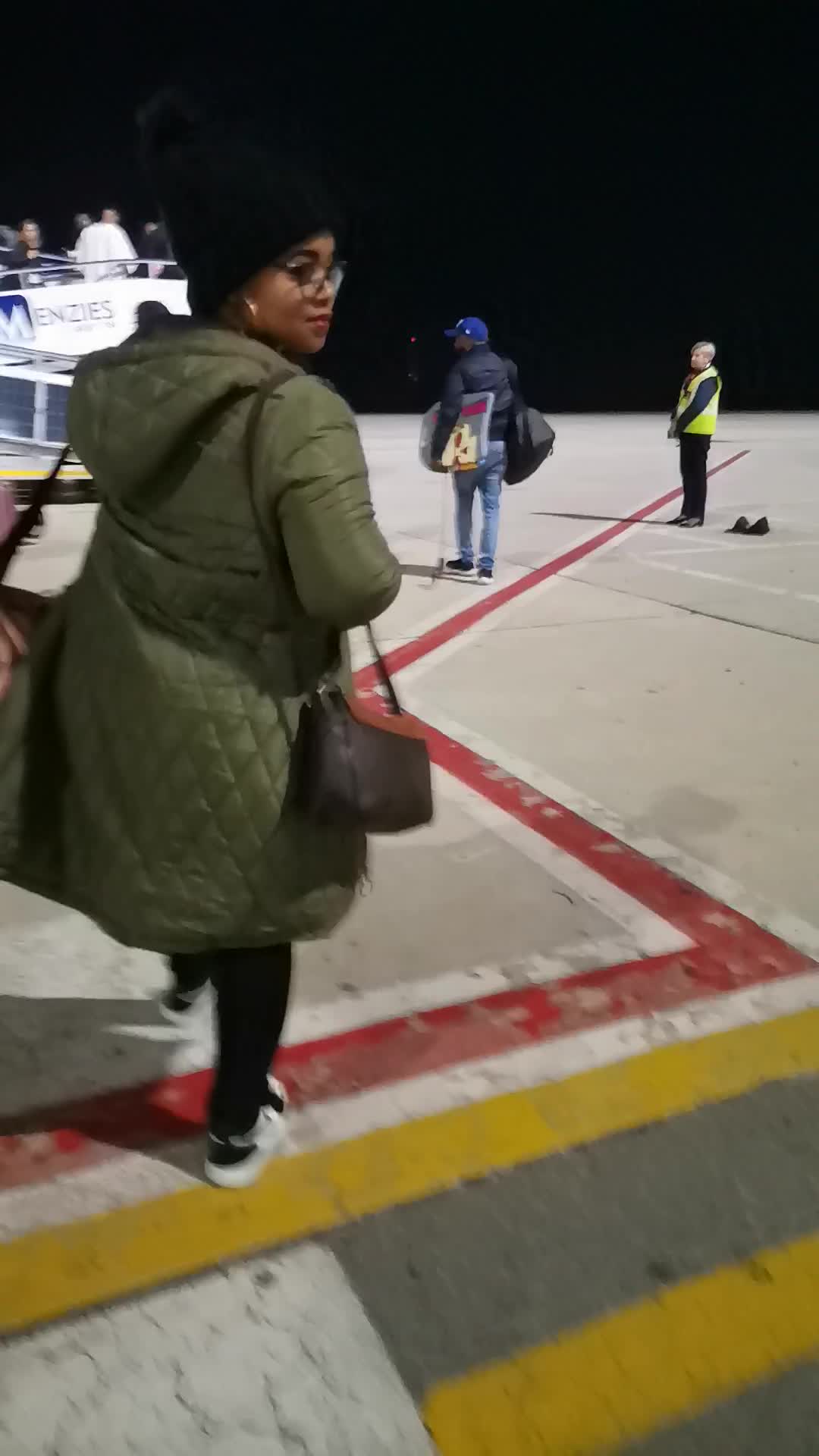 Chief Dawid Stuurman International Airport (PLZ)