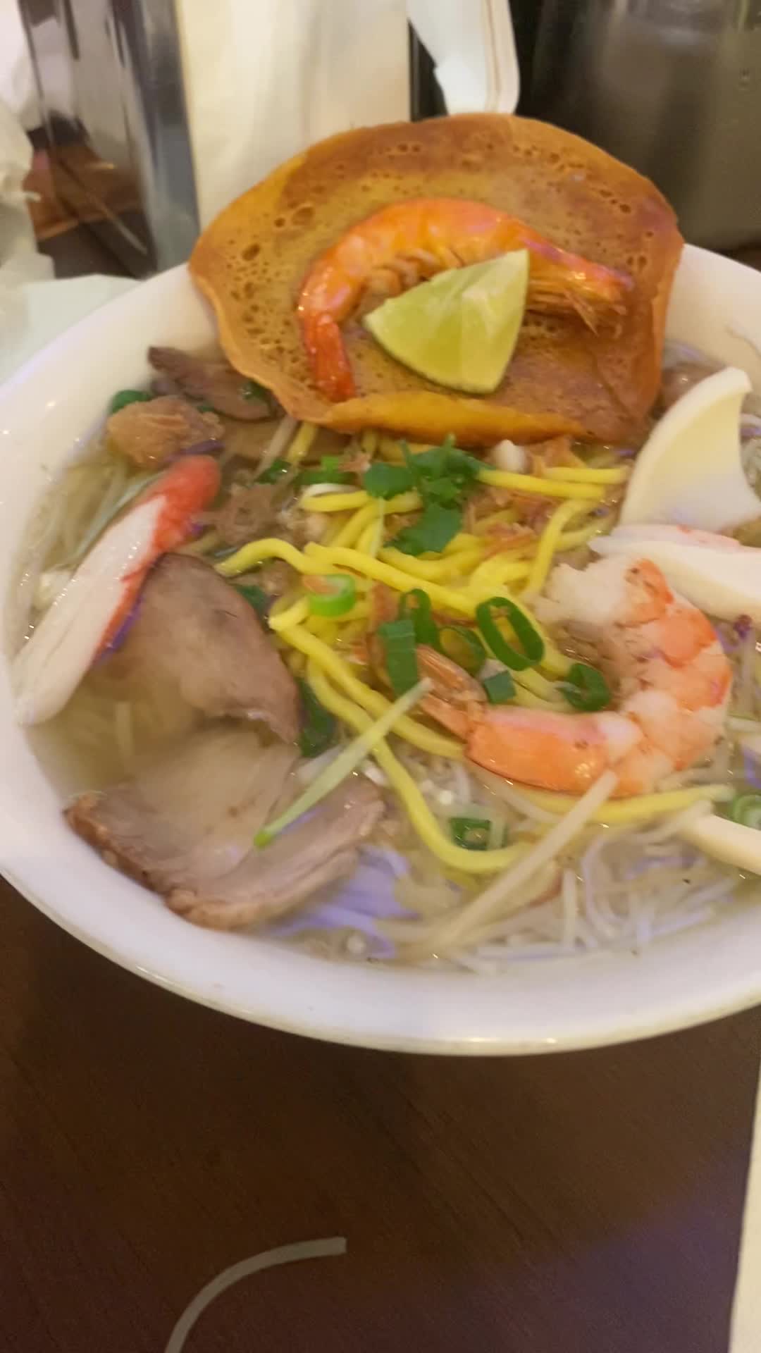 Video review of Pho Mi 99