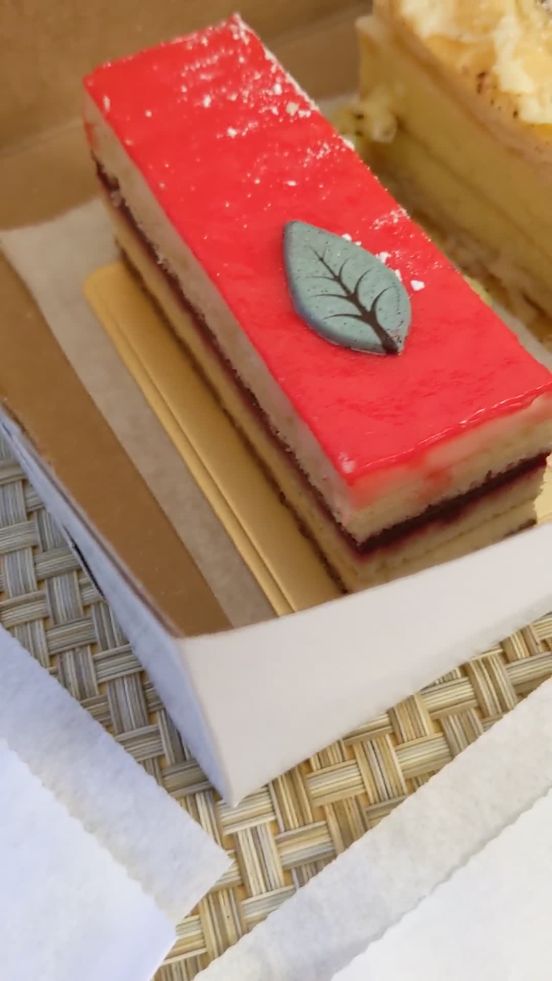 Daisy Organic Bakery