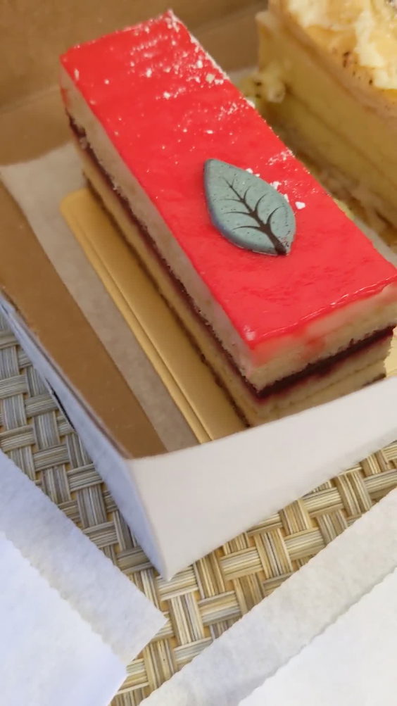 Daisy Organic Bakery