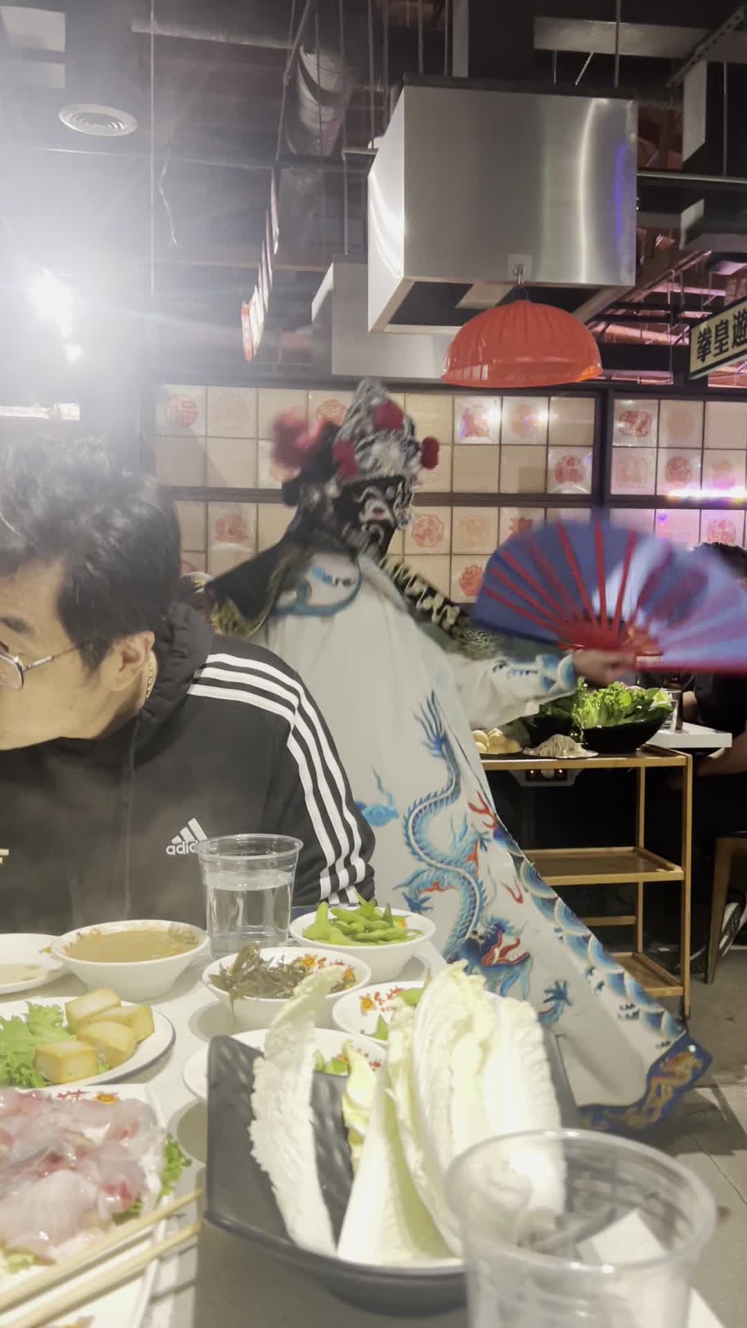 Video review of Chong Qing Yao Mei