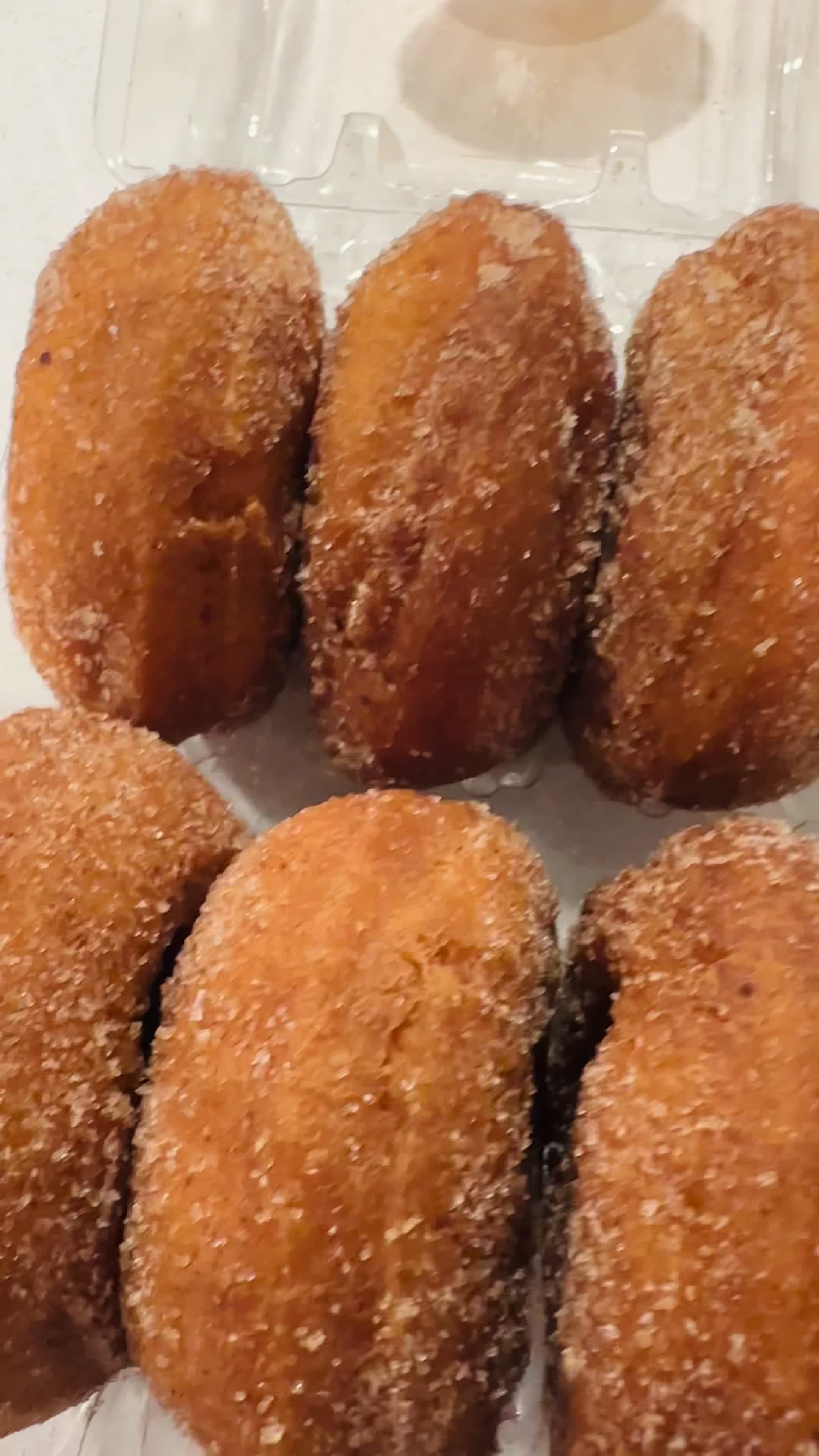 Mmm Donuts Cafe & Bakery