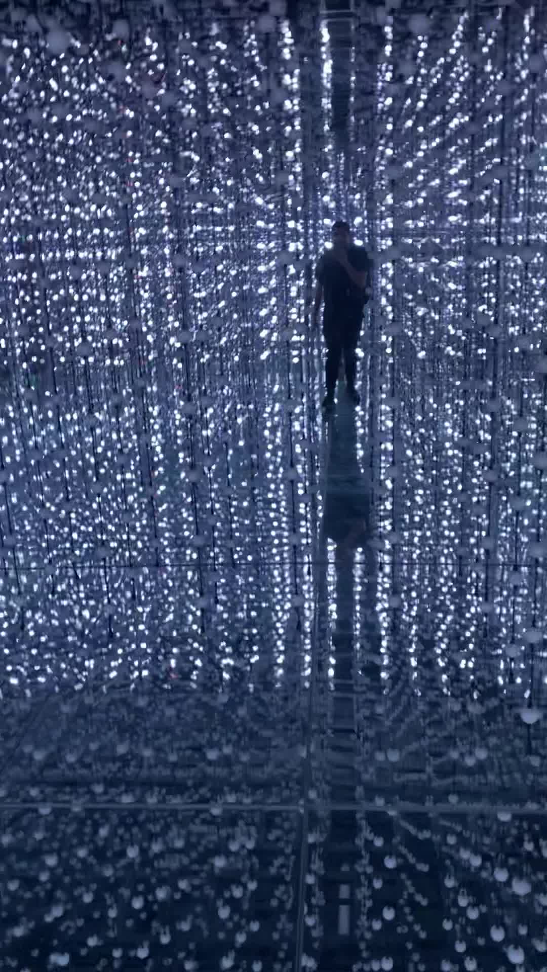 Bubble World: An Immersive Experience