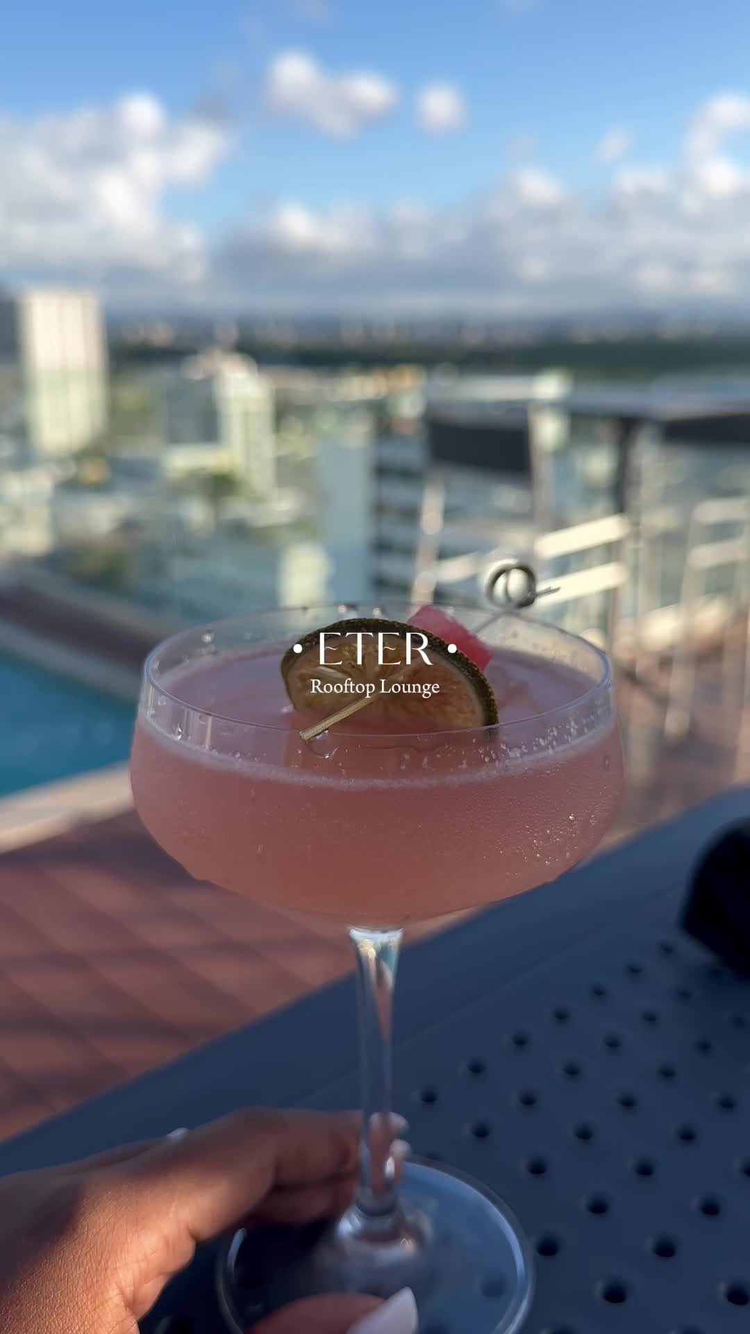 Eter Rooftop & Lounge