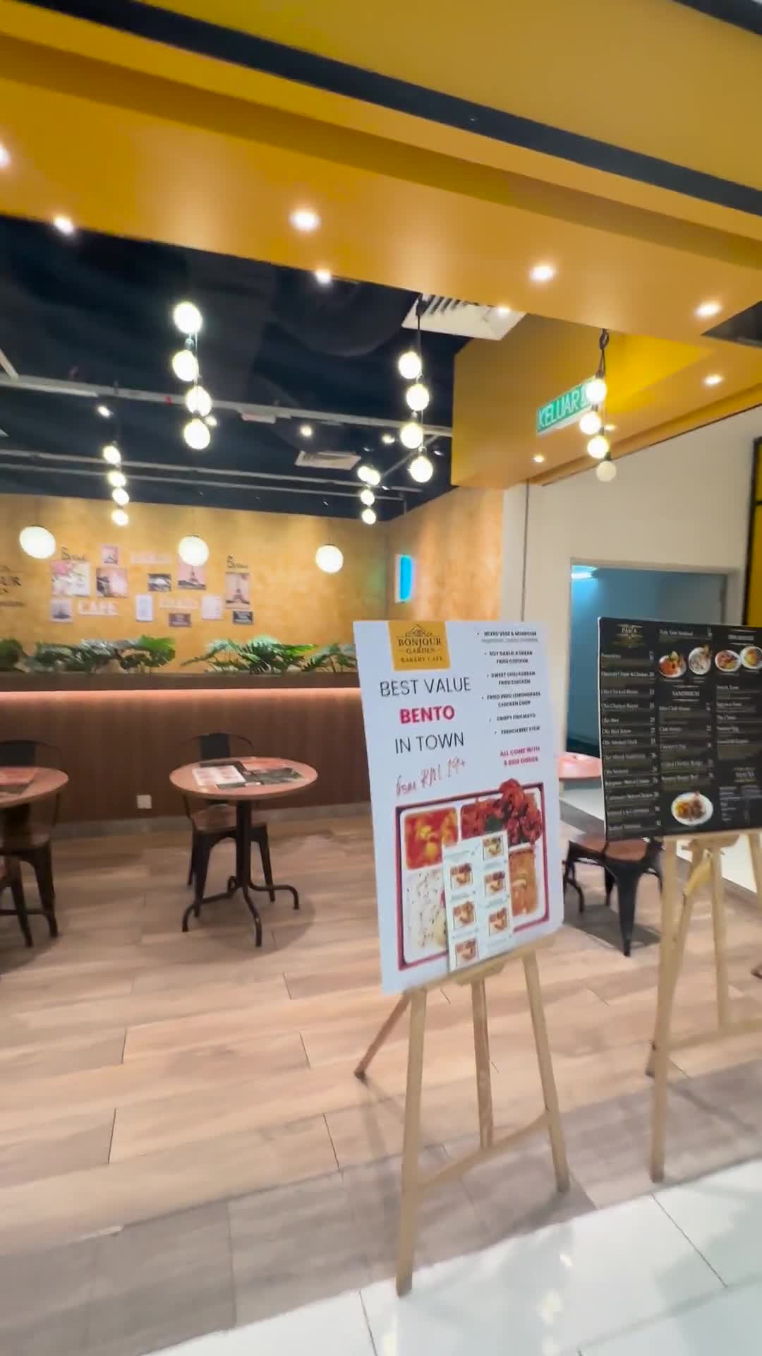 Bonjour Bakery Cafe