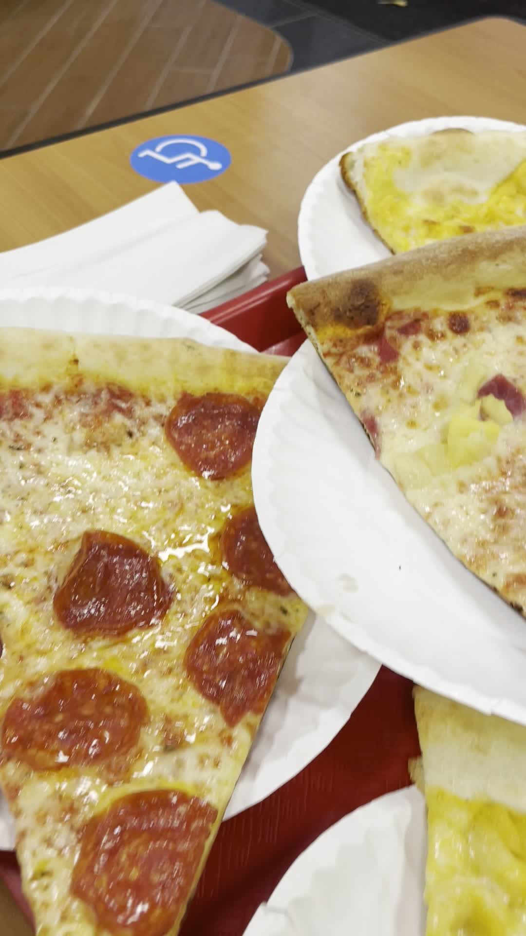 Eat the Best Pizza