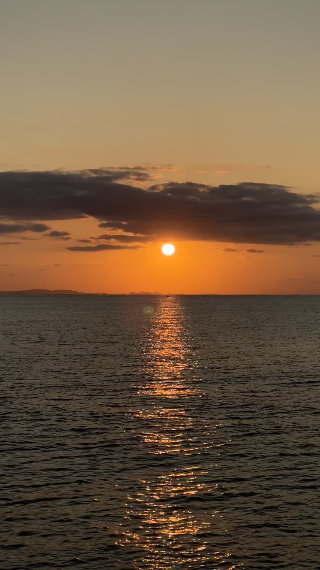 Araha Beach (アラハビーチ)