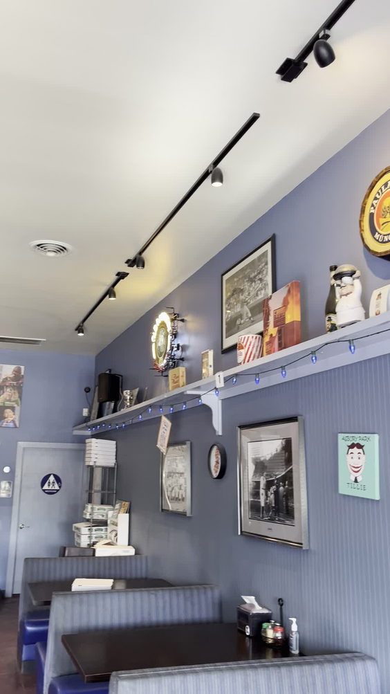 Bluebird Pizzeria