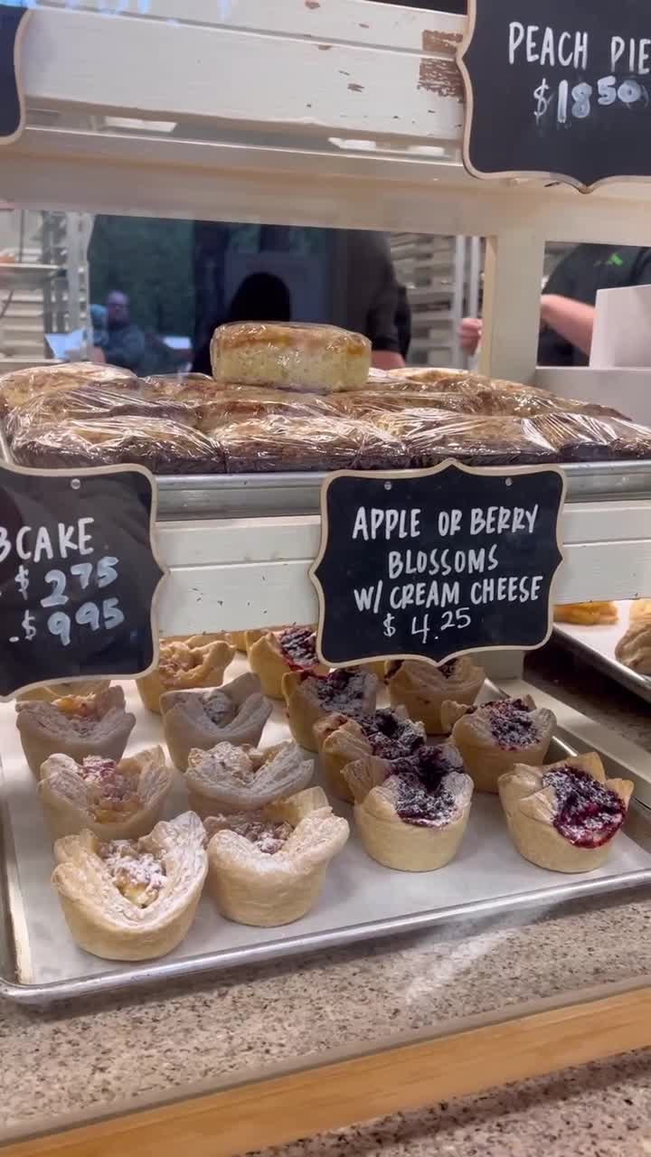 Video review of Apple Ridge Farms