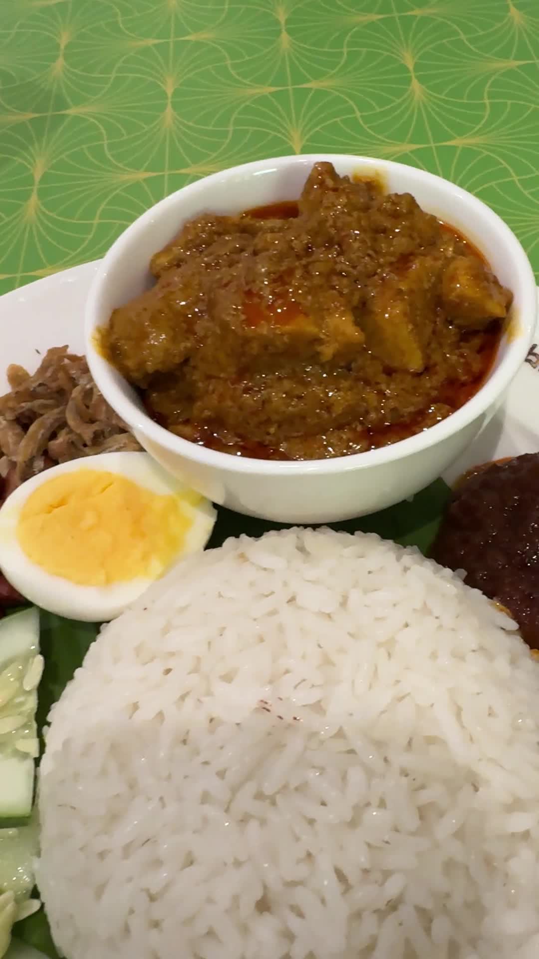 鐵皮屋 Iron House Kopitiam