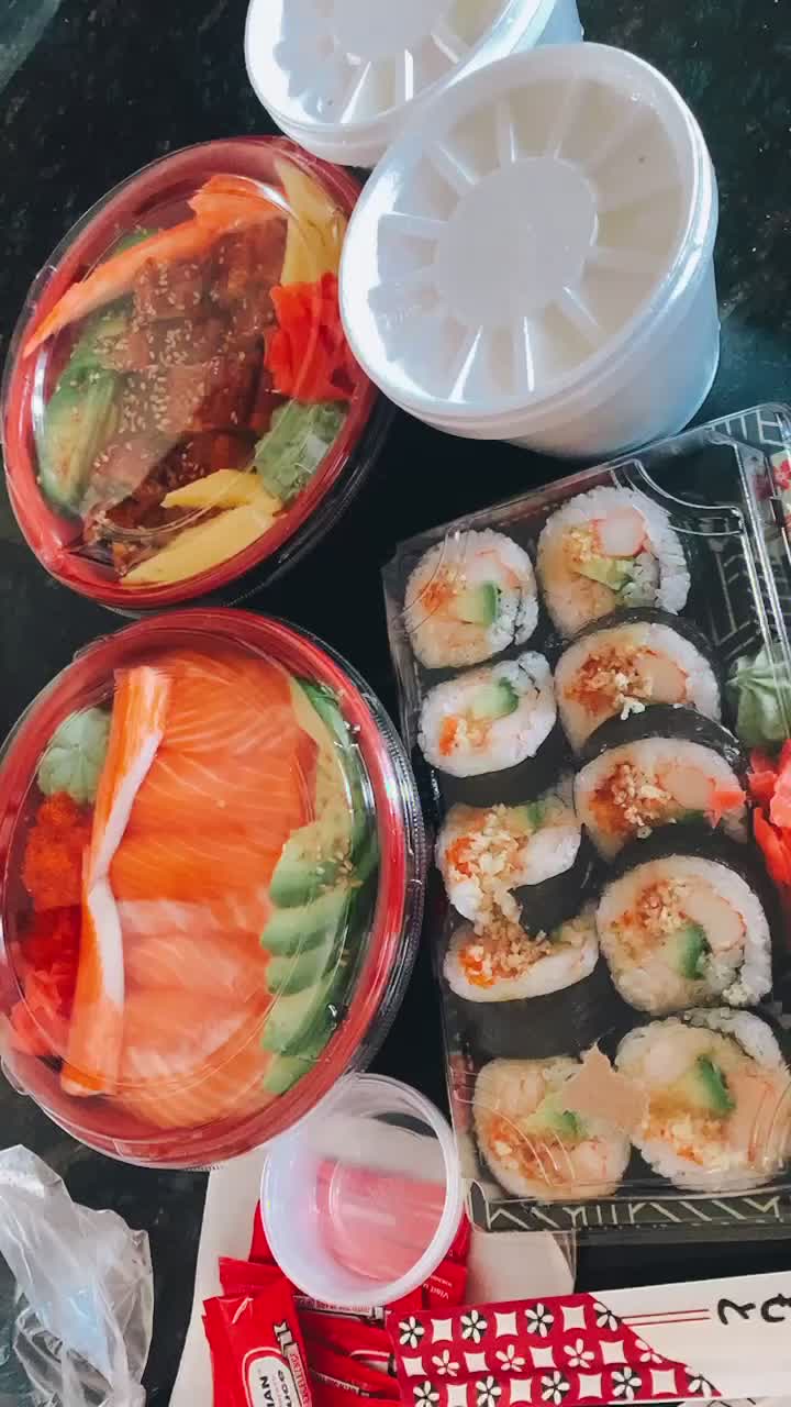 Video review of Osaka Sushi Express & Fresh Fruit Smoothies