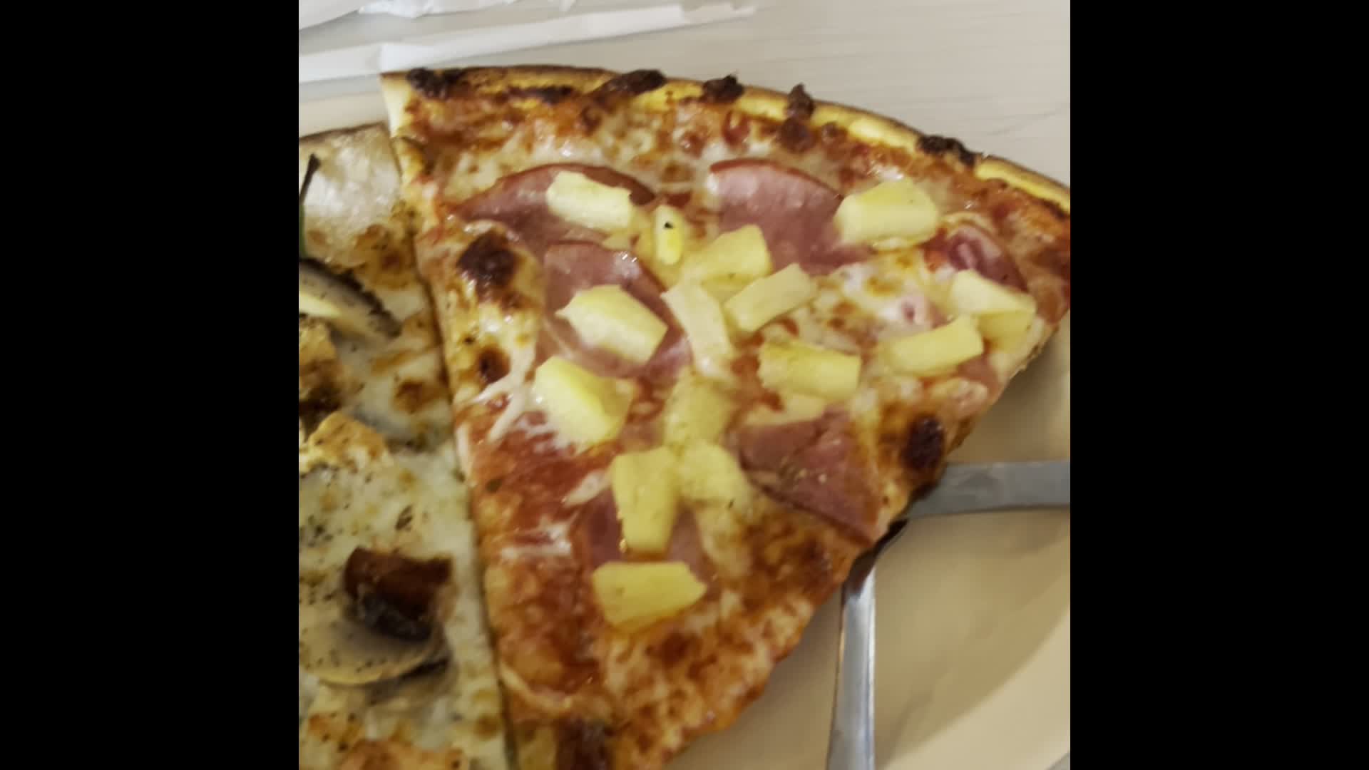 Video review of Memphis Pizza Cafe