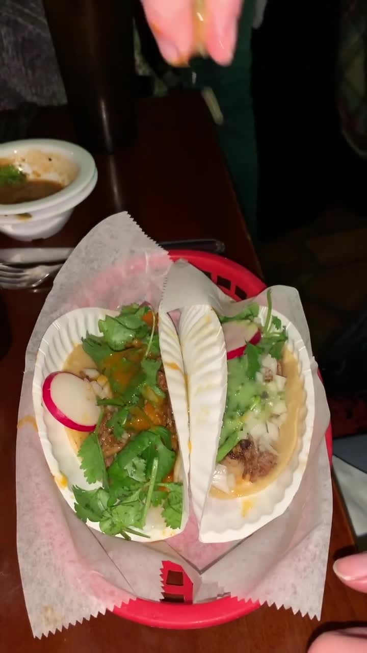 Video review of Taqueria St Marks