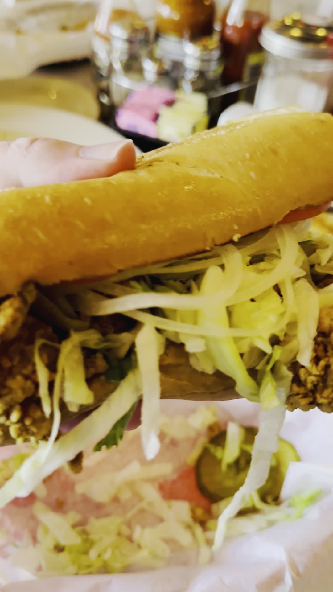 Video review of Evangeline Café