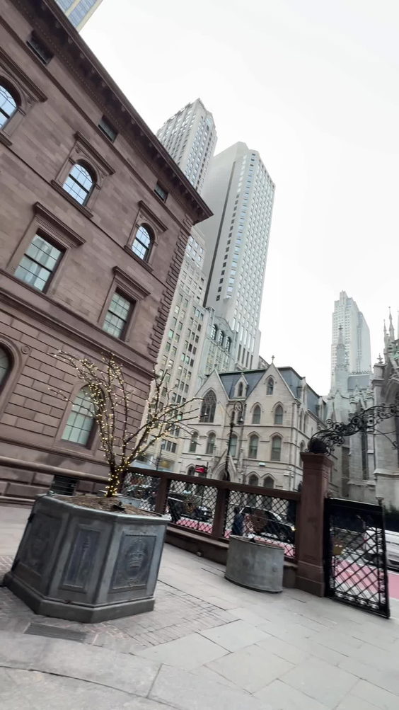 Lotte New York Palace
