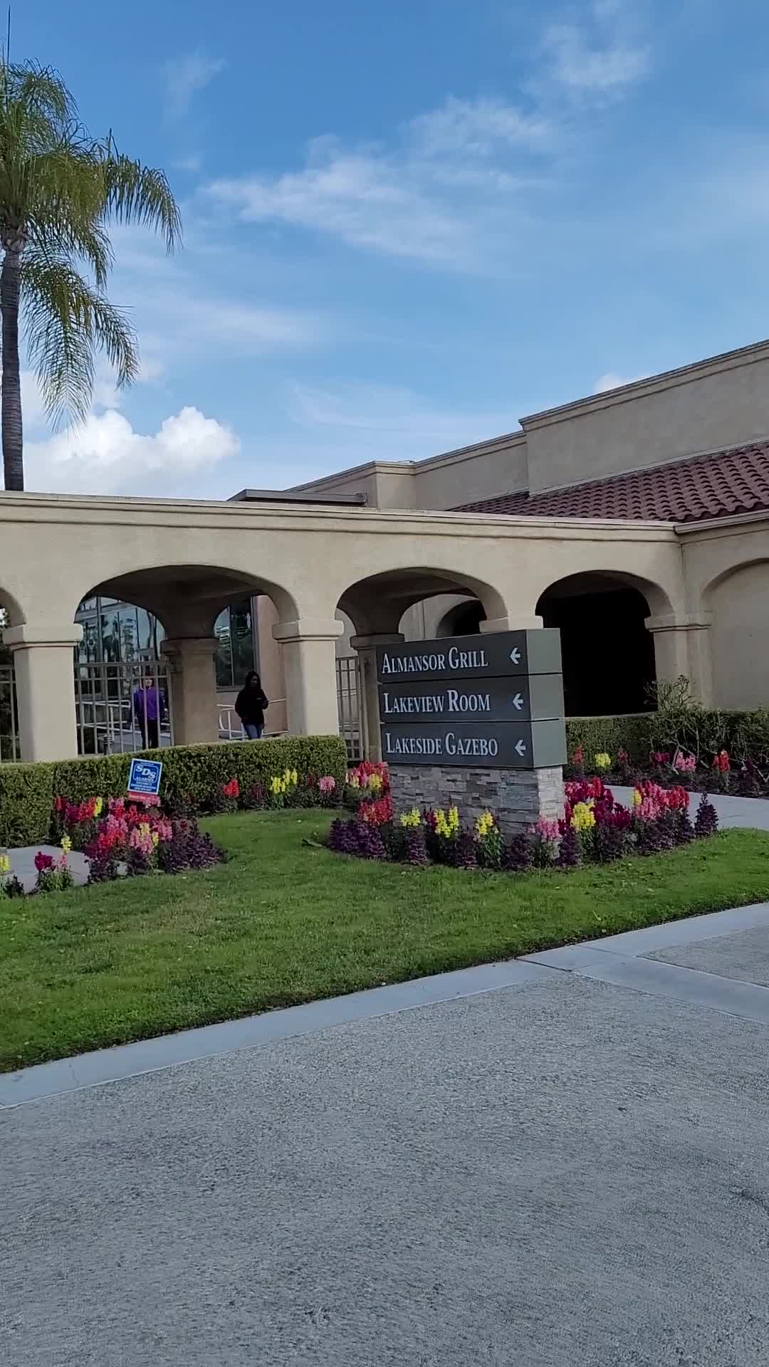 Video review of Almansor Court