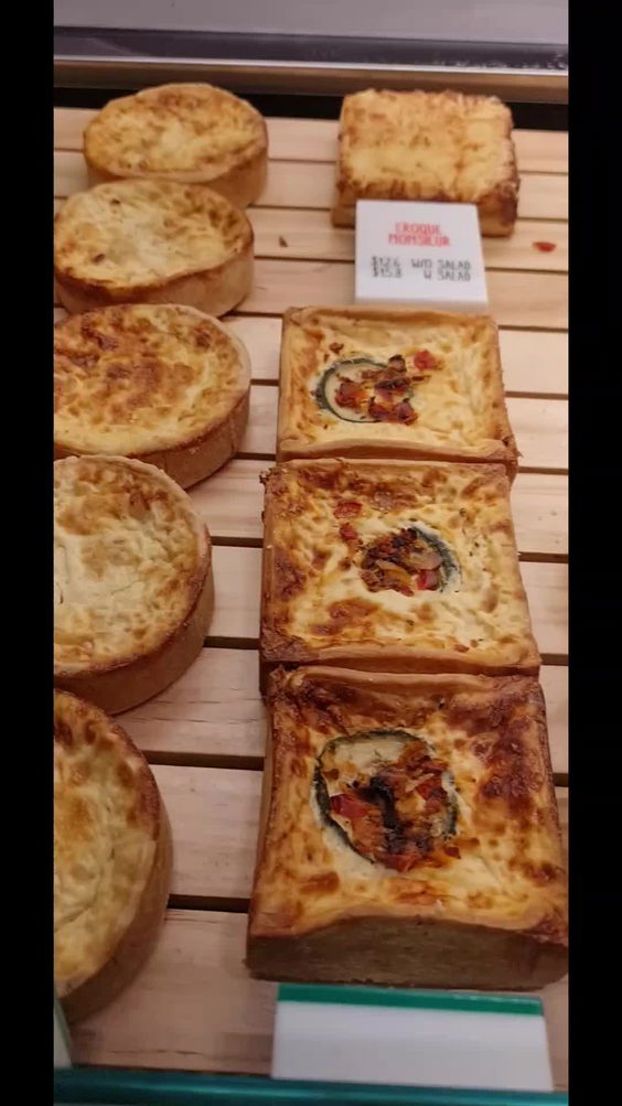 Tiong bahru bakery