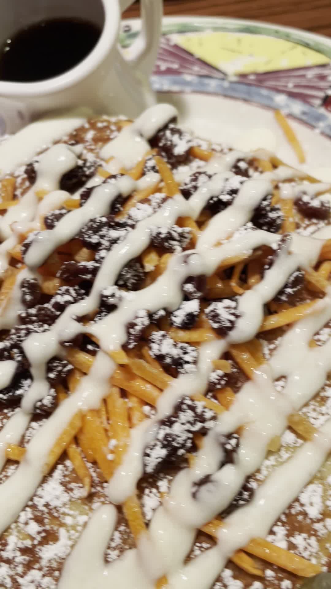 Video review of Miss Shirley's Cafe