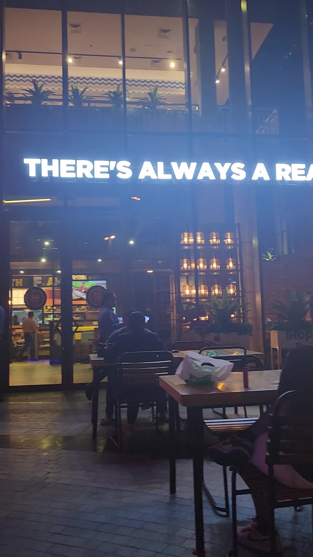 Applebee's Neighborhood Grill & Bar