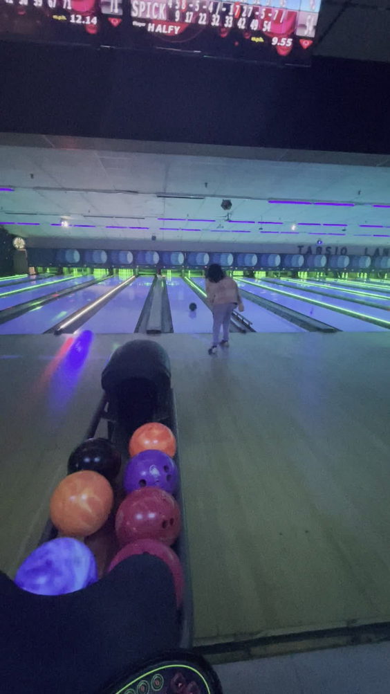 Pat Tarsio Bowling