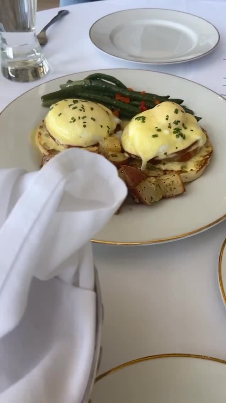 Grand Island Mansion