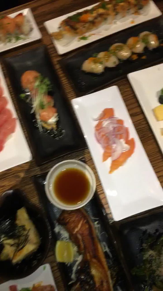 Sake2Me Sushi - Cerritos